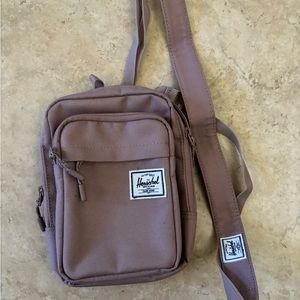 Herschel Dusty Pink Crossbody